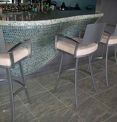 glass tiles and vetrazo top